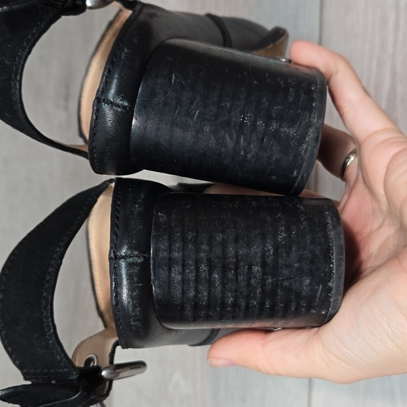 Coach Women Ankle Leather Heels Boots shoes sz 7B - Picture 7 of 15